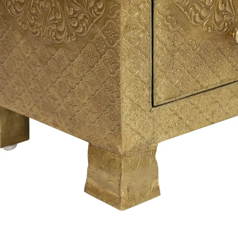 Comodino boho artigianale con 3 cassetti