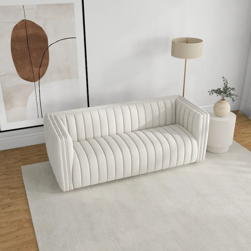 Modernes Bouclé-Sofa im Mid-Century-Stil mit fest gepolsterter Rückenlehne in Creme